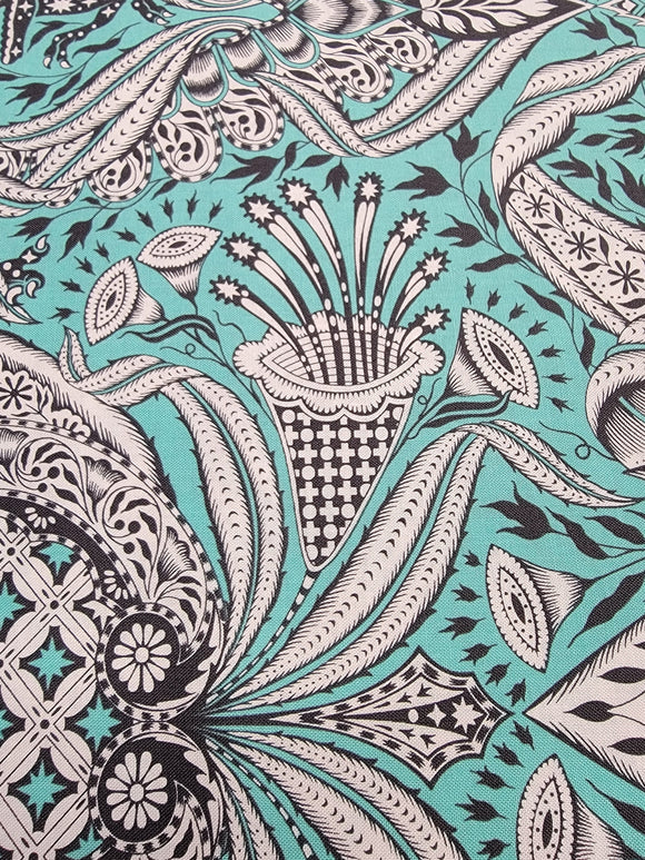 Tula Pink ROAR! || Gift Rapt - Mint || Quilting Cotton