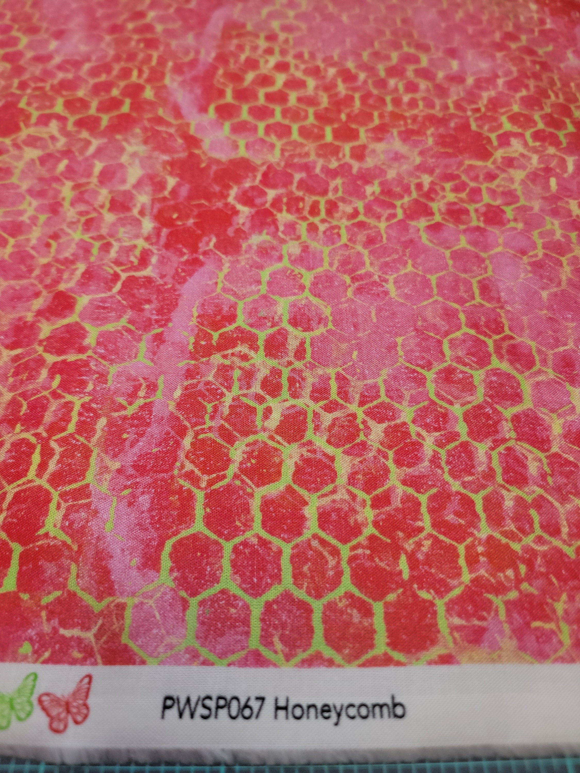 Honeycomb - Pink || Butterfly Fields || Free Spirit