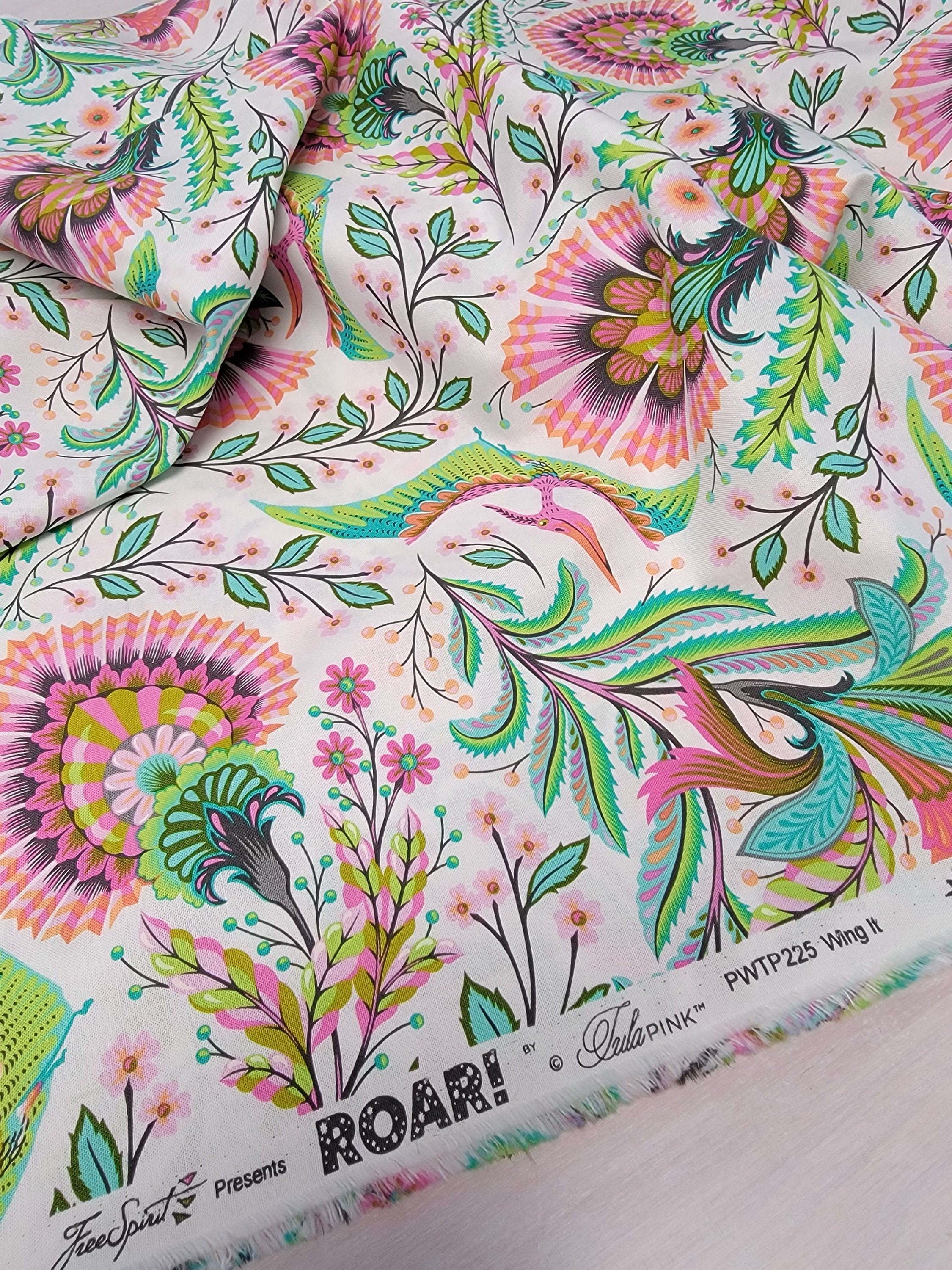 Tula Pink ROAR! || Wing It - Blush || ROAR! || Quilting Cotton || Pterodactyl