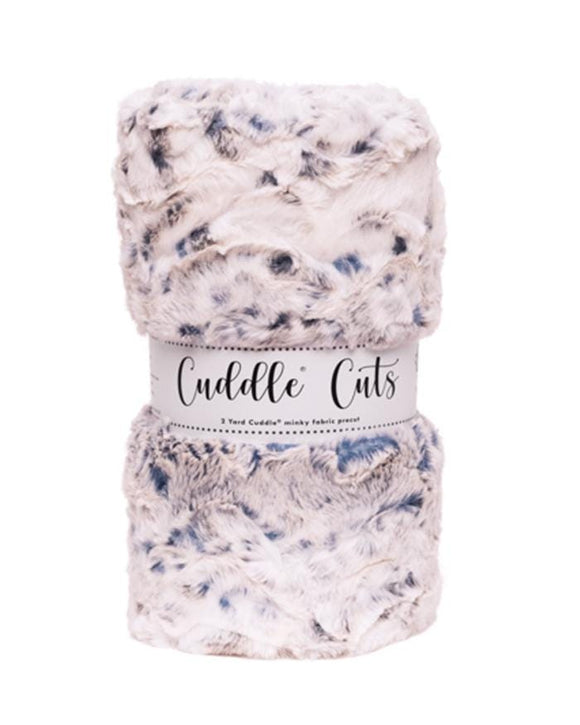 2 Yard Luxe Cuddle® Cut Snowy Owl Navy || 58/60" Wide x 72" Long