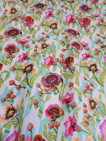 Untamed PRE-ORDER | Puppy Love - Moonbeam | Tula Pink | Free Spirit Fabrics | November Delivery