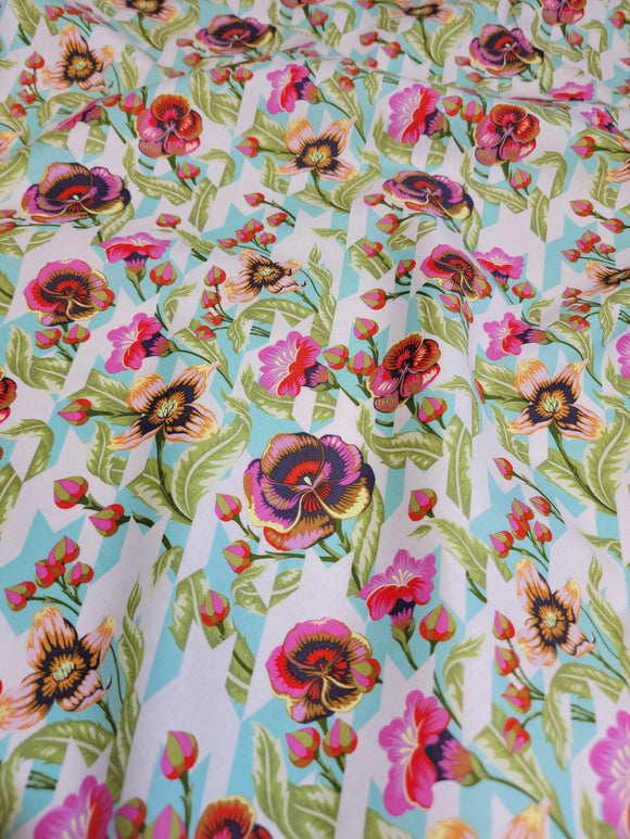 Untamed PRE-ORDER | Puppy Love - Moonbeam | Tula Pink | Free Spirit Fabrics | November Delivery