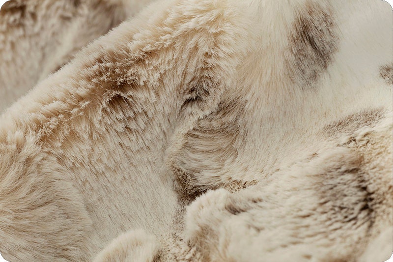 Luxe Cuddle® Arctic Lynx Ice Taupe