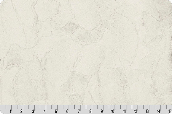 Shannon Luxe Cuddle® Hide Natural